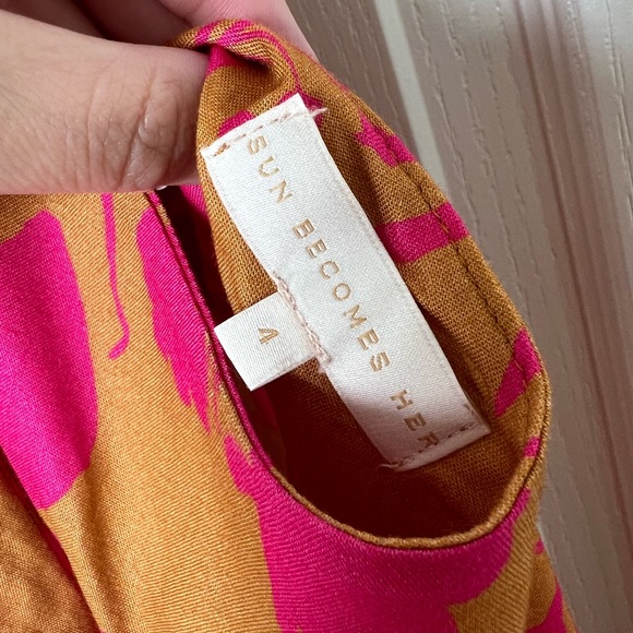 NWOT Dahlia Midi Dress in Rose Garden Botanical size 4 by Sun Becomes Her - Picture 5 of 5